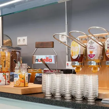 Hotel Star Premium Hannover, By Quality 3*