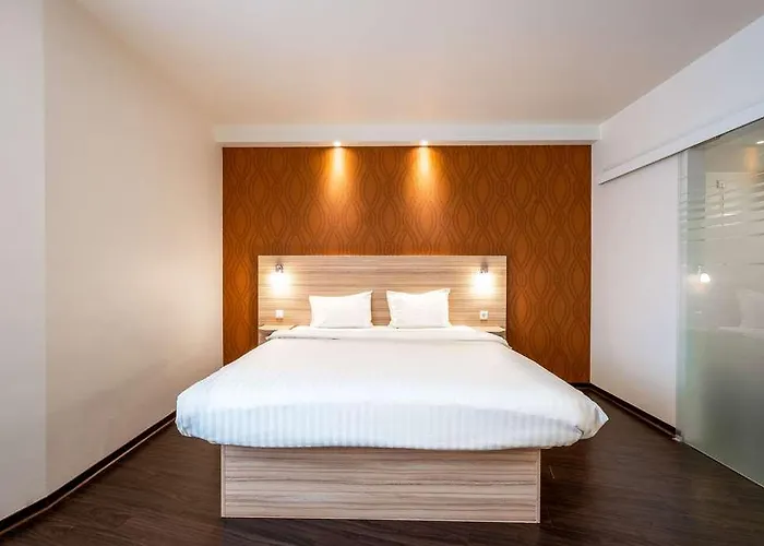 ホテル Star Premium Hannover, By Quality