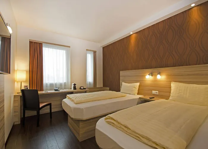 Star Premium Hannover, By Quality 3*