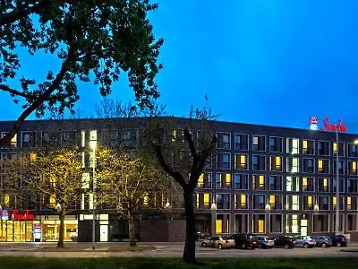 Отель Star Inn Hotel Premium Hannover, By Quality 3*