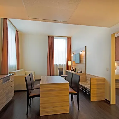 Star Premium Hannover, By Quality מלון 3*